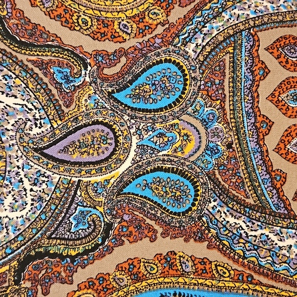 Honey Punch Racerback Paisley Dress Size L - Picture 3 of 6